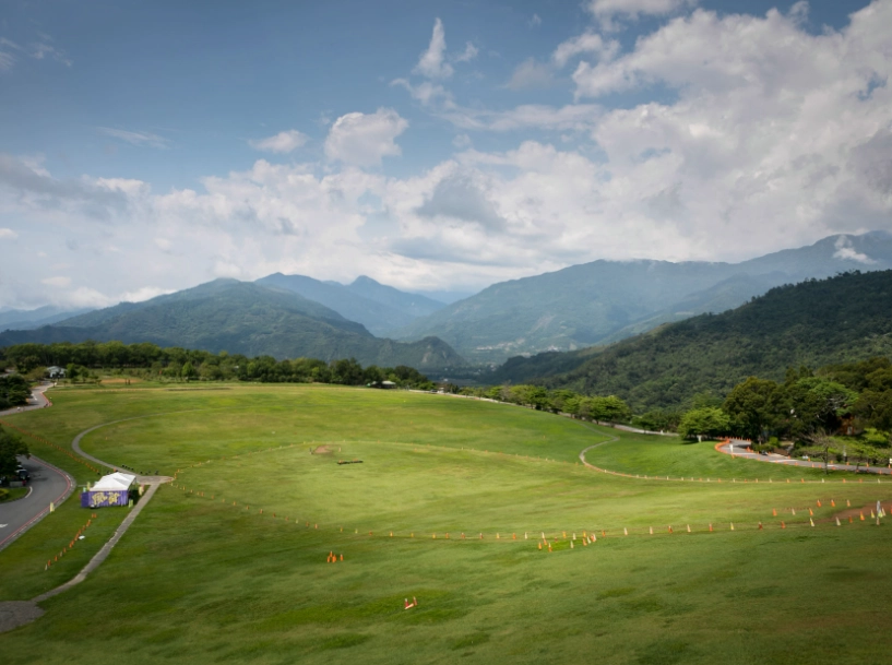 台東自駕遊終極指南：路線規劃、景點美食與避坑秘笈