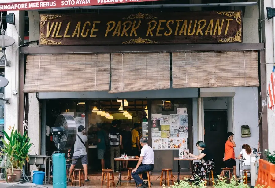 吉隆坡必吃美食地圖：在地人帶路，從街邊小吃到精緻餐廳