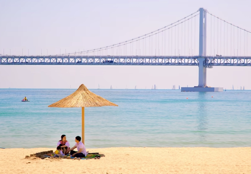 廣安里海浴場全攻略：交通、玩法與夜景拍攝技巧