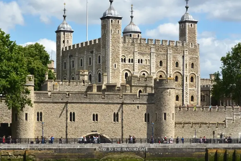 倫敦塔參觀時間