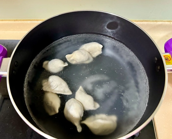 冷凍水餃煮法：不破皮零失敗的黃金三步驟