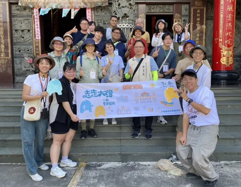 台北夜騎自行車