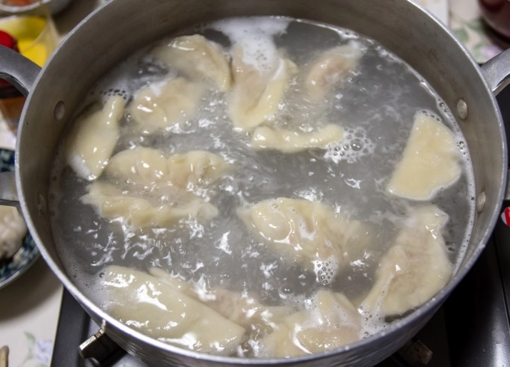 冷水煮水饺