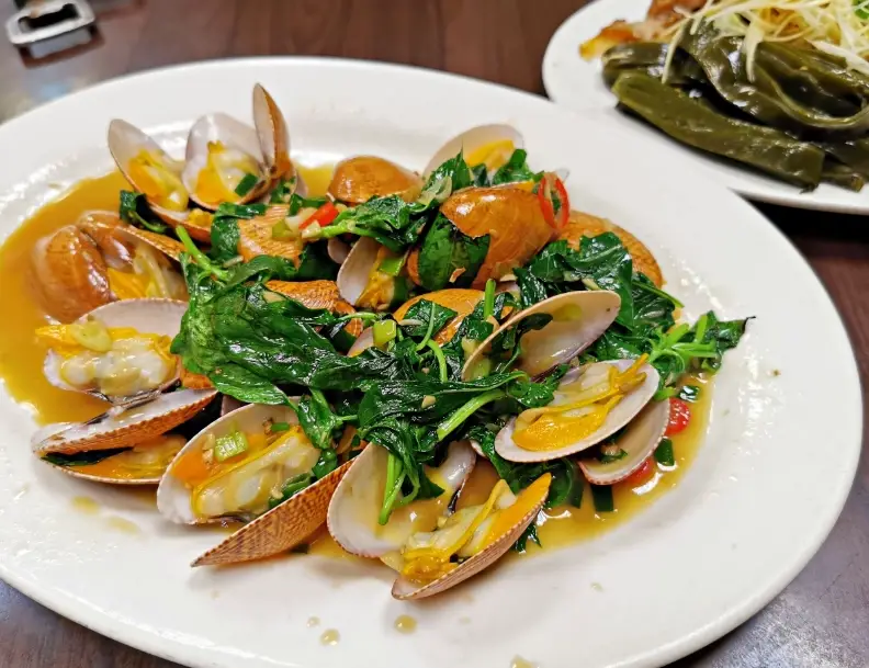 中正區宵夜哪裡吃？精選深夜美食與實用指南