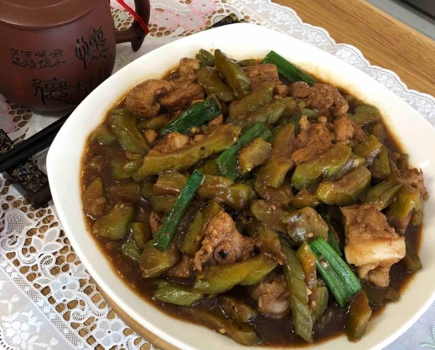 涼瓜炆排骨 做法
