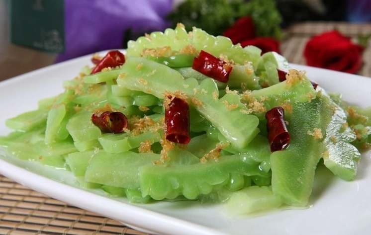 炆苦瓜食譜怎麼做才不苦？關鍵步驟與秘訣分享