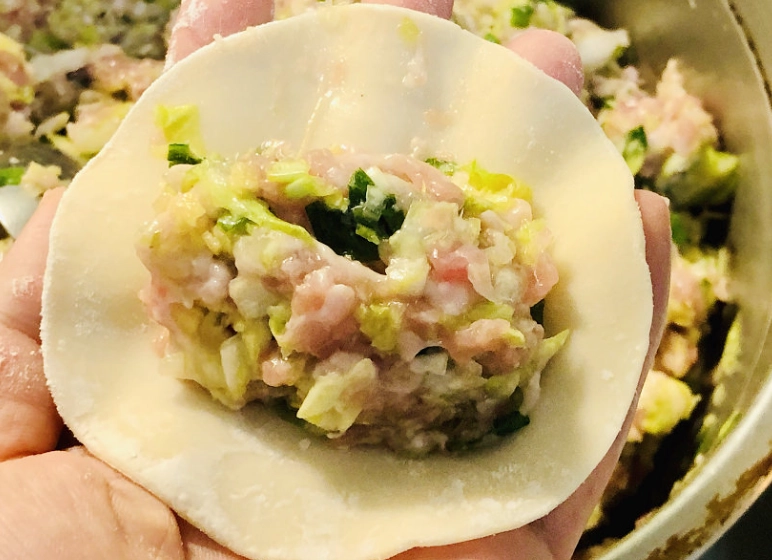 水餃餡高麗菜處理