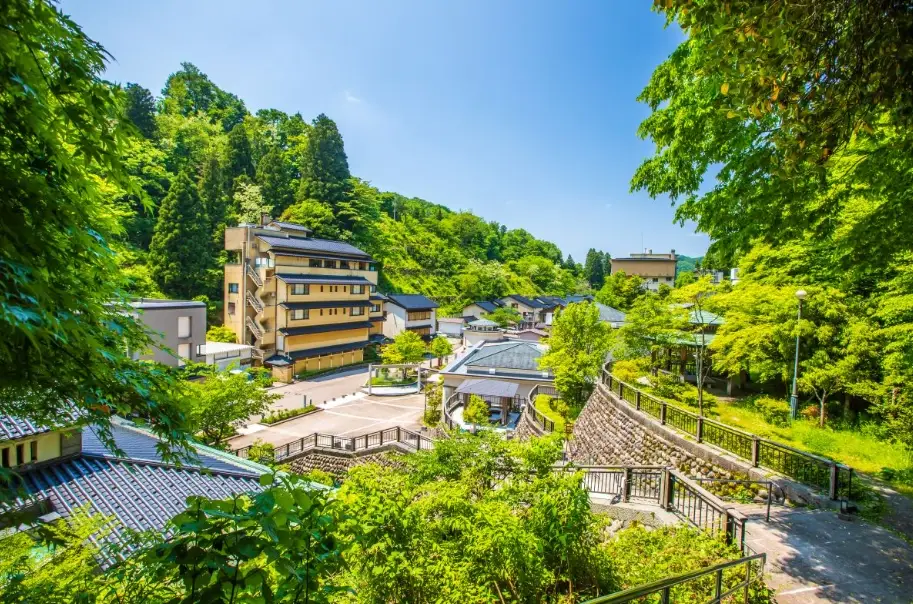 湯涌溫泉日歸：金澤近郊泡湯交通景點全攻略