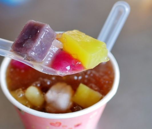 尚順育樂世界附近美食