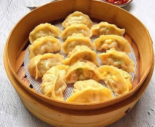 蒸水餃
