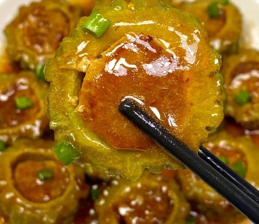 客家菜苦瓜料理
