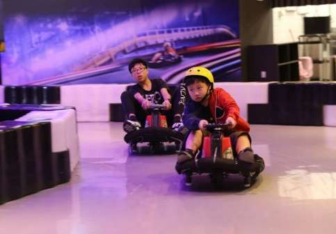 台北深夜室內活動