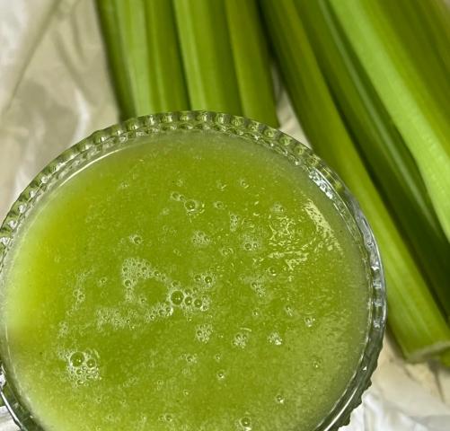 晚上喝芹菜汁好處