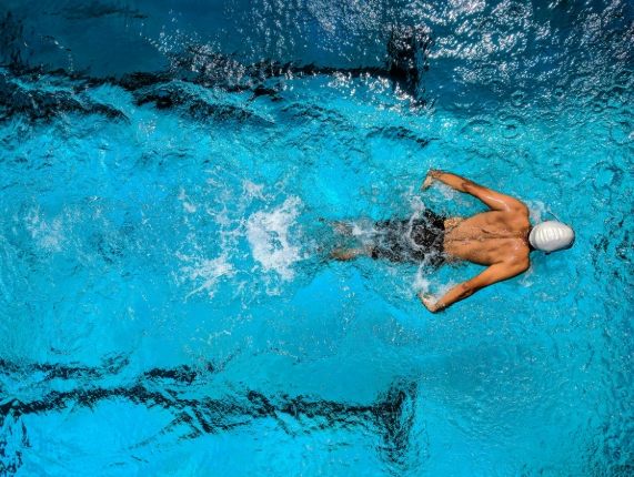 每天游泳的好處