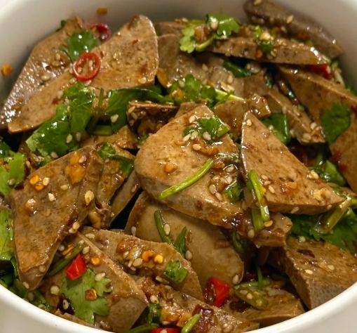 如何挑選嫩豬肝