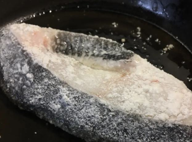煎魚地瓜粉做法