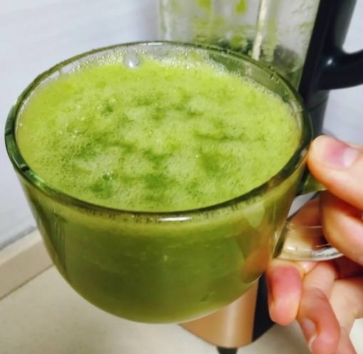 晚上喝芹菜汁好處