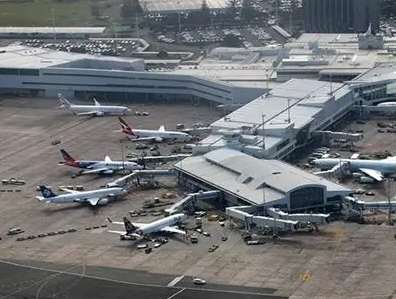 奥克兰机场休息