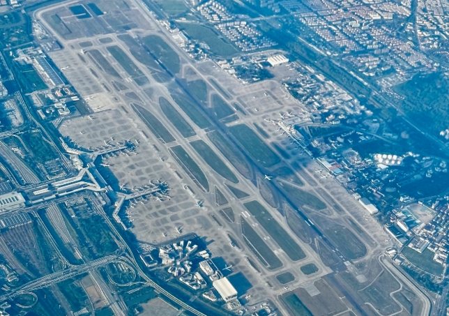 浦东机场转机虹桥机场