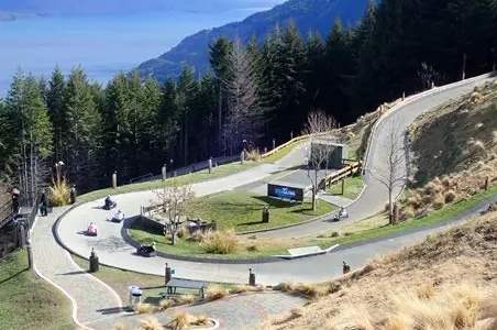 皇后鎮自駕路線