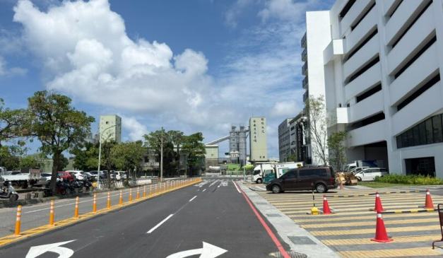 台南東區停車場