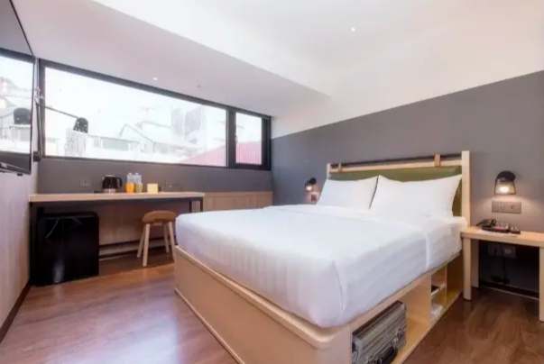 北車無人旅館休息