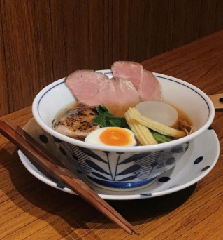 中山北路美食拉麵