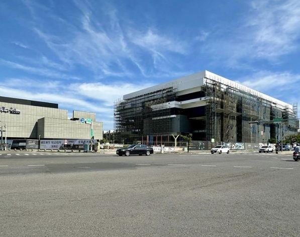 台南東區停車場