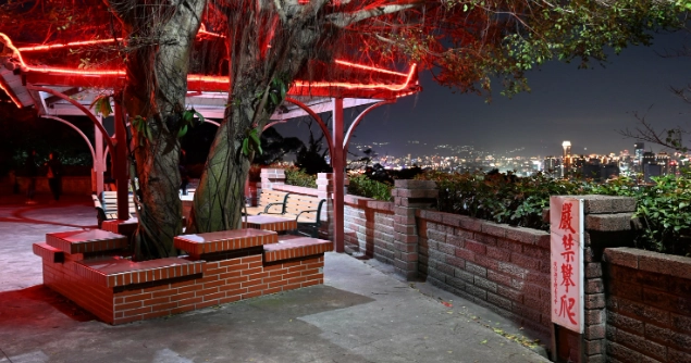 新北市咖啡廳夜景