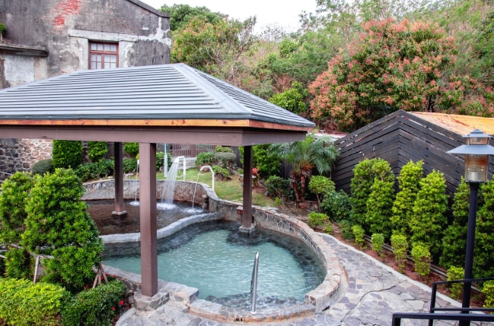 平價湯屋四重溪