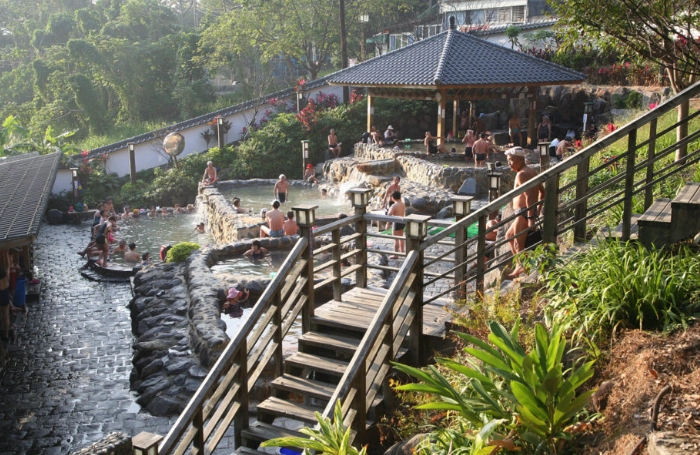 台灣溫泉旅遊