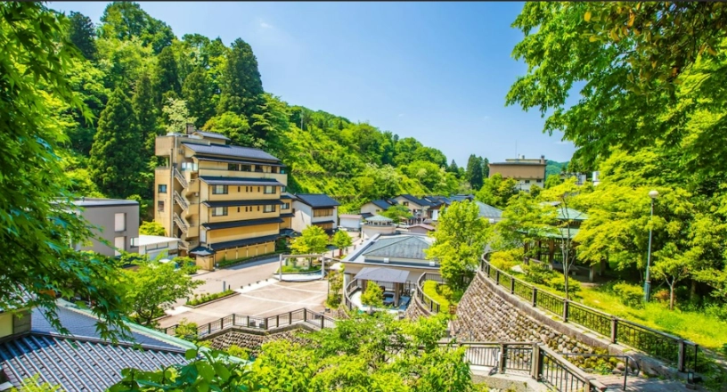 金澤溫泉一日遊