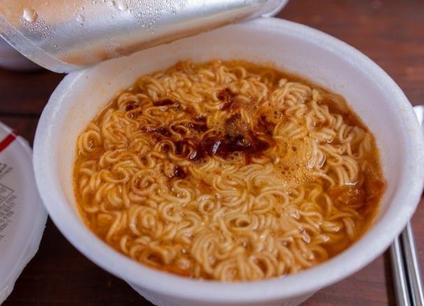 泡麵健康影響