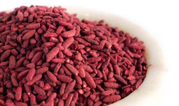 紅麴維他命一起吃