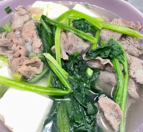 菠菜牛肉豆腐湯做法