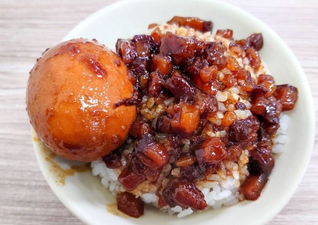 台灣滷肉飯