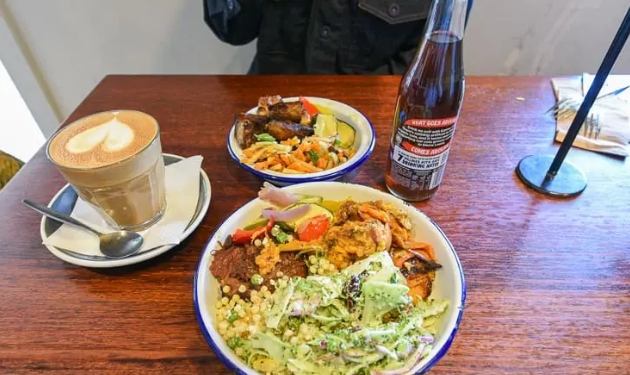 瓦納卡餐廳推薦