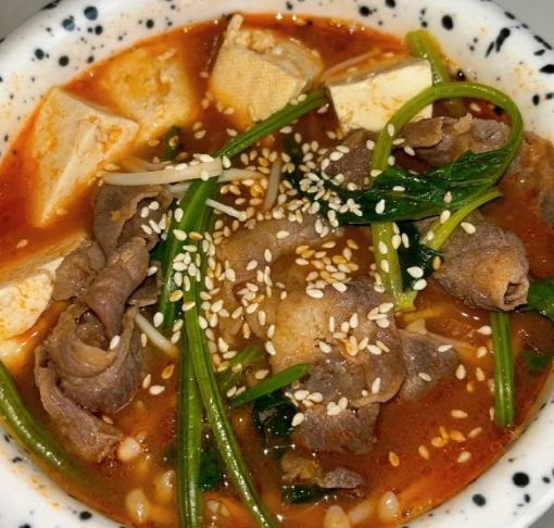 菠菜豆腐牛肉食譜