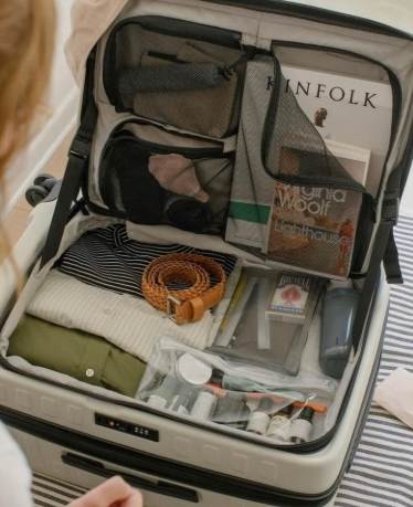 旅行衣物打包方法