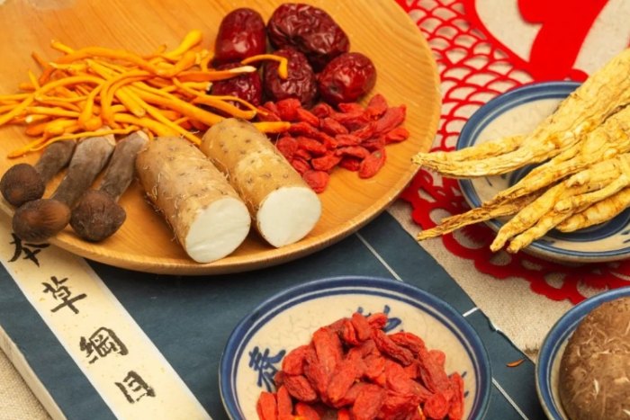 骨折吃什么补品