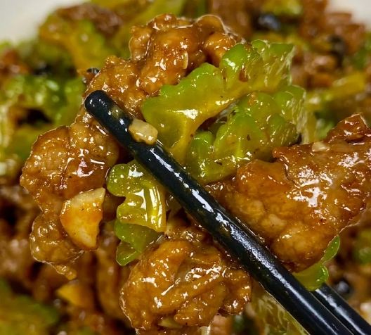 苦瓜炒牛肉 食譜