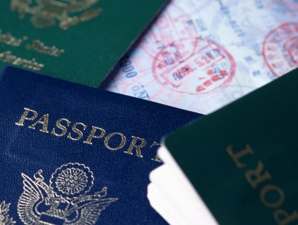 出國護照隨身攜帶