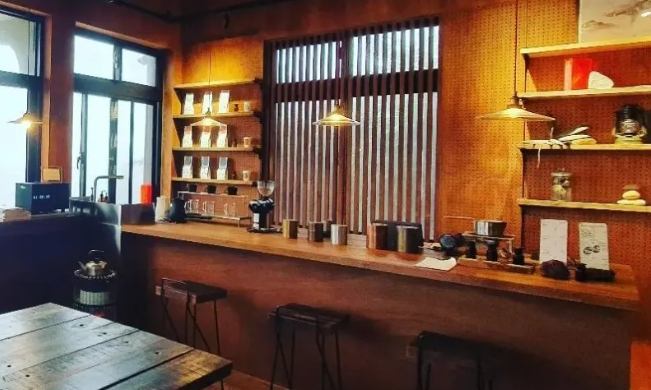 台北車站深夜咖啡