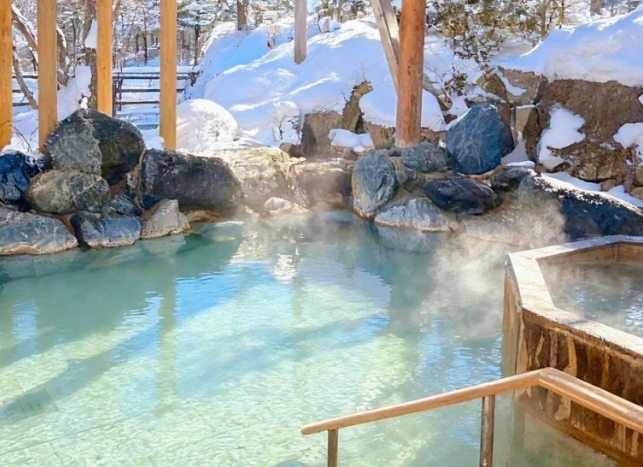 定山溪溫泉一日遊