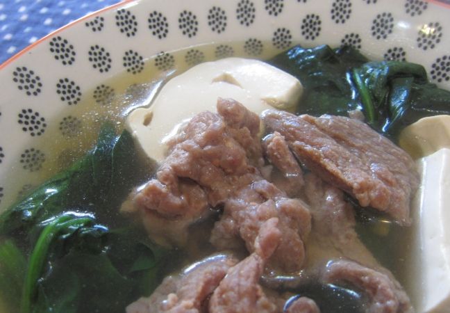 菠菜牛肉豆腐湯做法