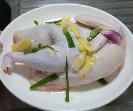 雞脾隔水蒸多久