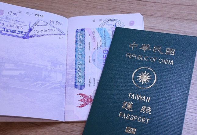 出國護照隨身攜帶