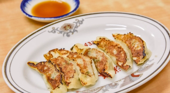 餃子皮煎法技巧