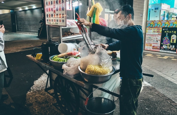 華西街夜市麵攤