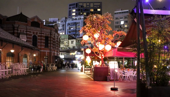 西門町頂樓酒吧